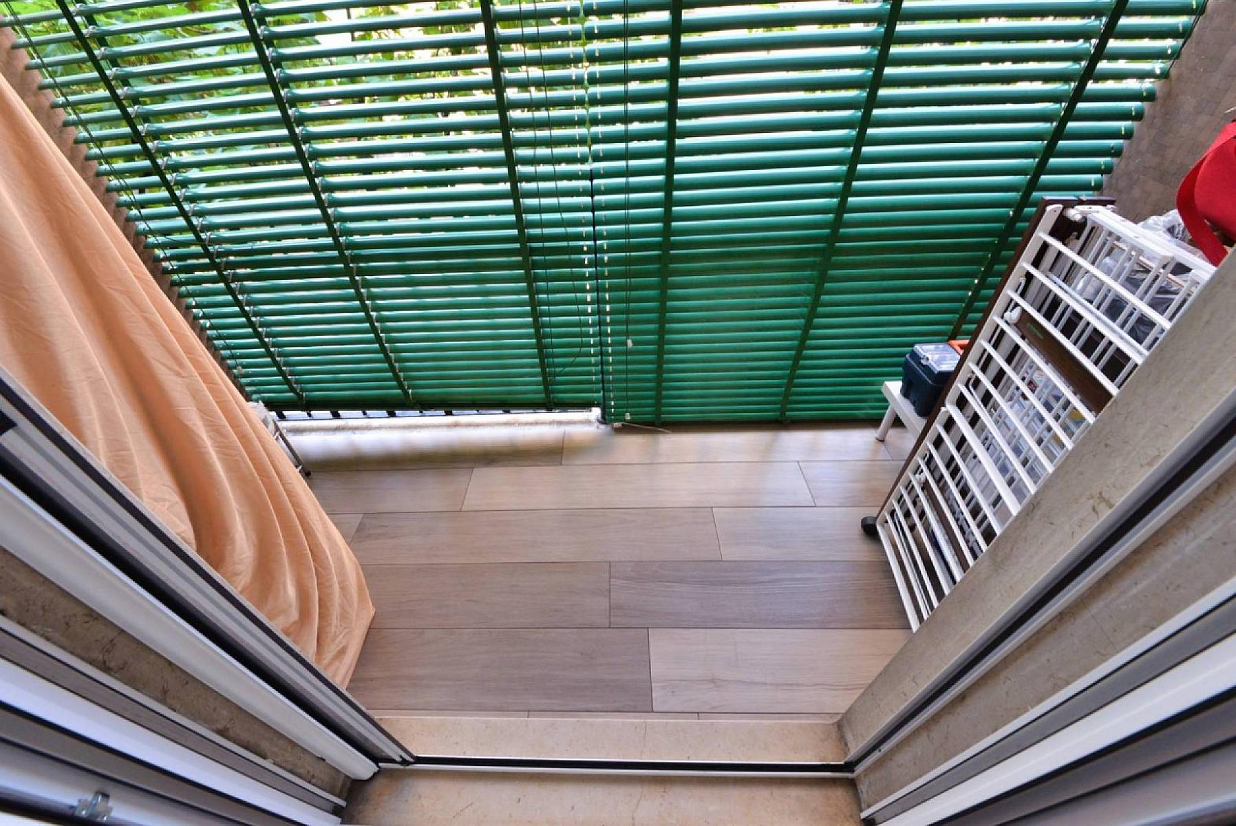 Balcone - Bilocale Arredato - Via Achille Fontanelli, Milano