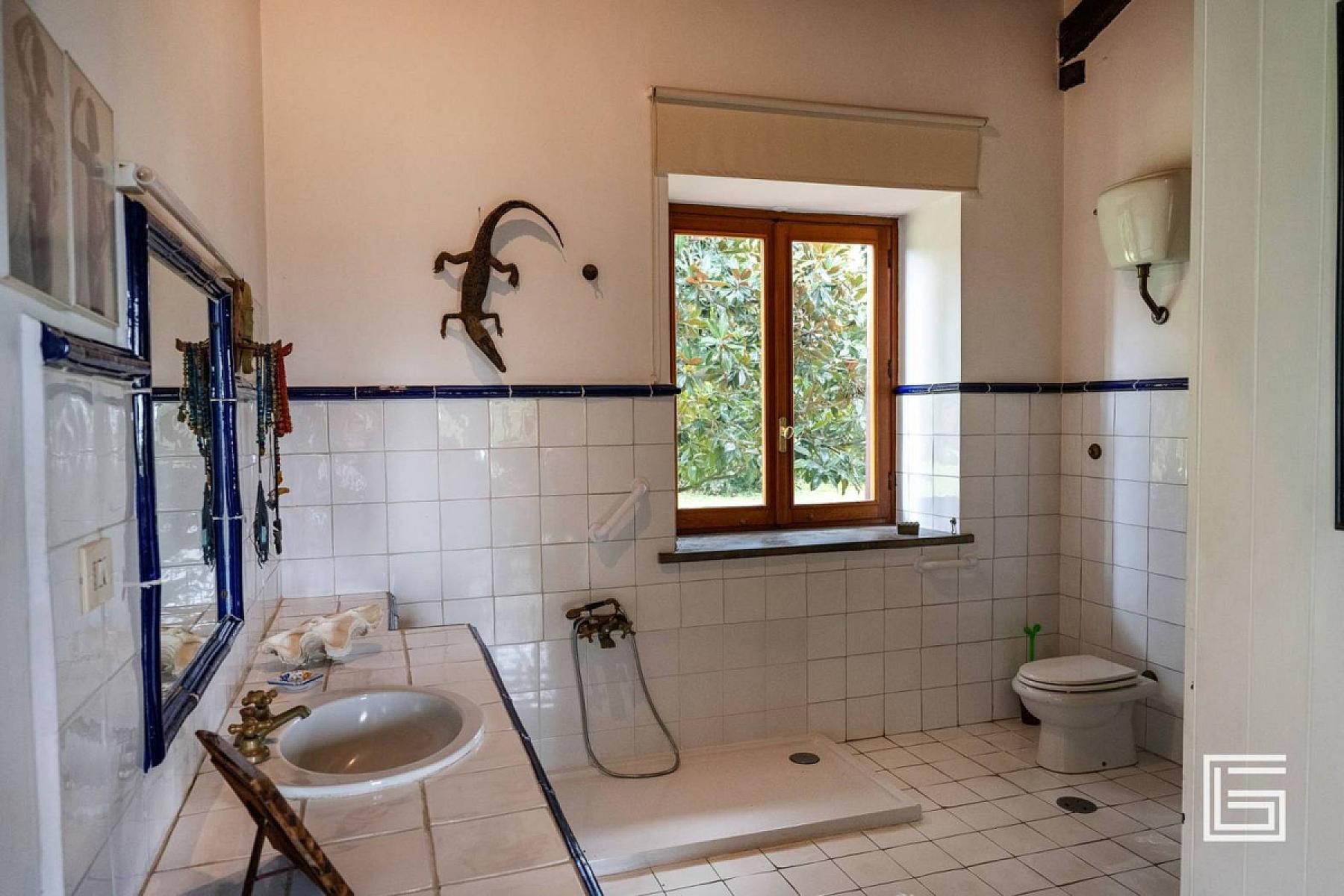 Bagno - Casale - Via Della Giustiniana, Roma 