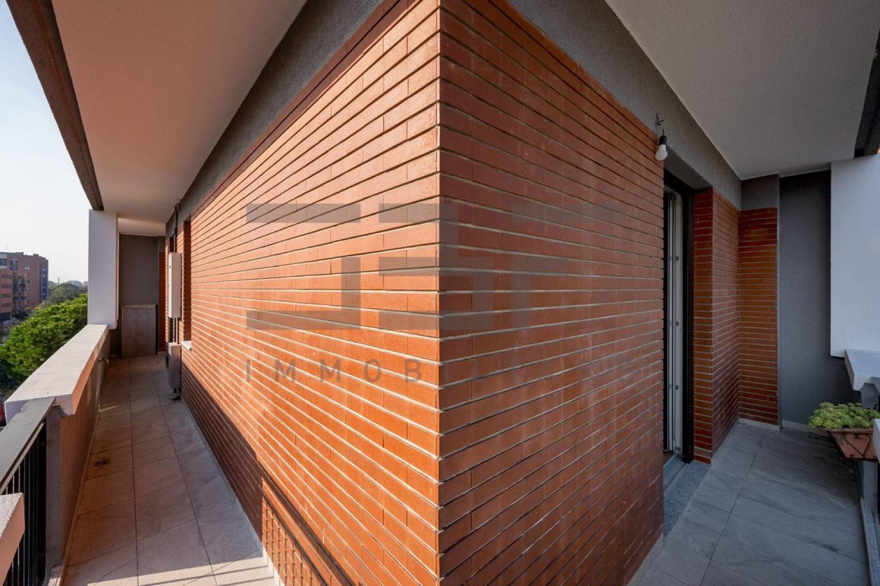 Terrazzo - Appartamento Ristrutturato - Viale Suzzani 273, Milano 