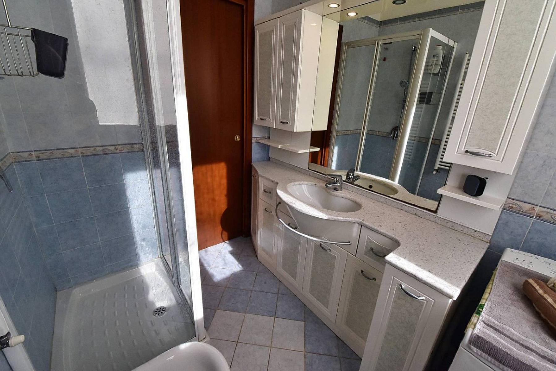 Bagno - Piso de dos habitaciones – Via Andrea Costa 6, Lentate sul Seveso