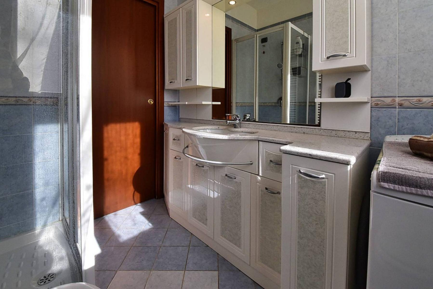 Bagno - Piso de dos habitaciones – Via Andrea Costa 6, Lentate sul Seveso