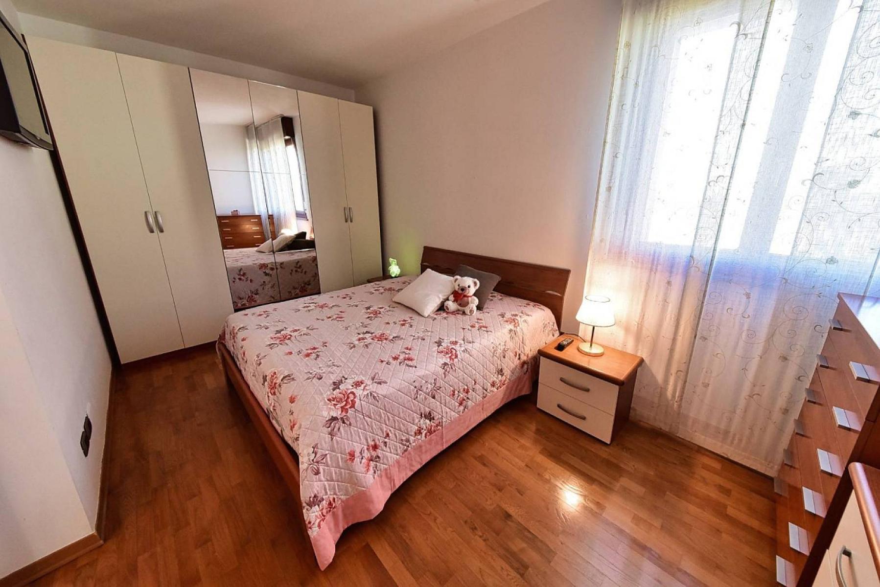 Camera da letto - Piso de dos habitaciones – Via Andrea Costa 6, Lentate sul Seveso