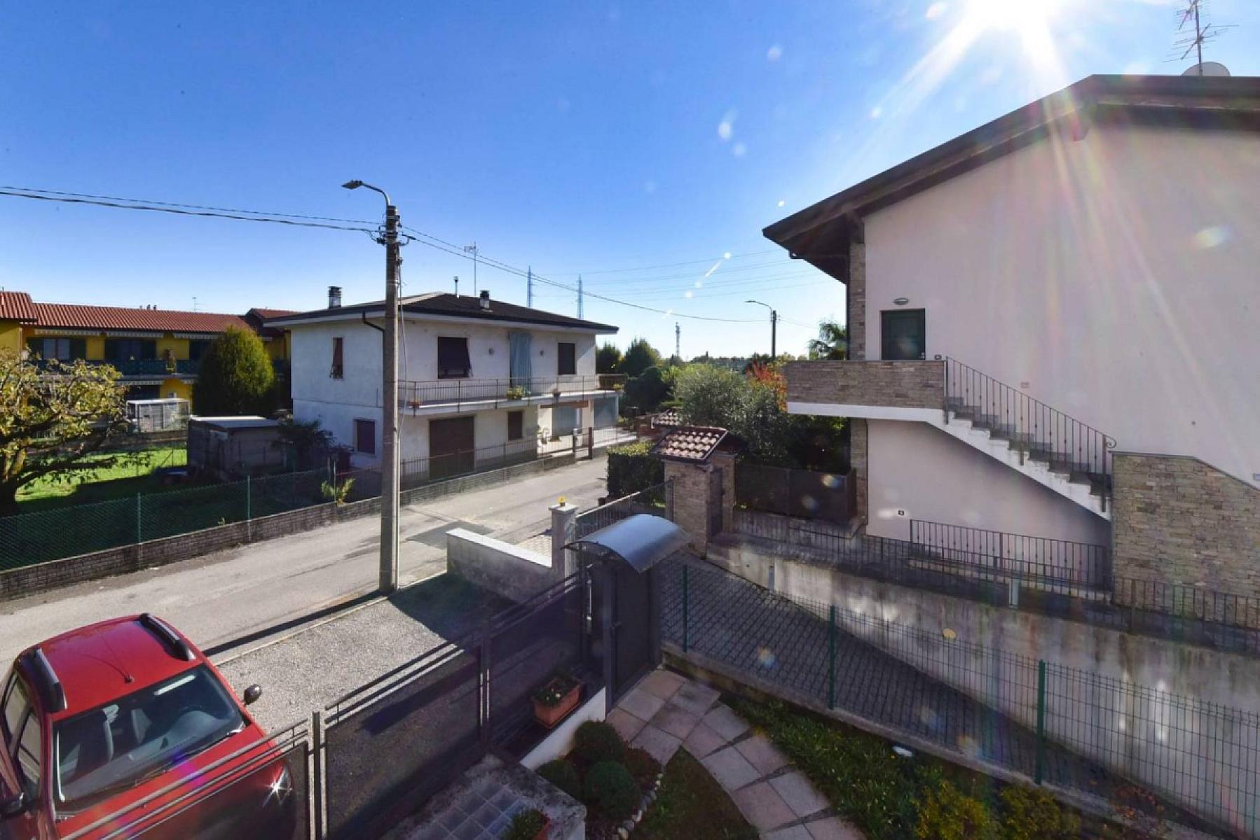 Vista - Piso de dos habitaciones – Via Andrea Costa 6, Lentate sul Seveso