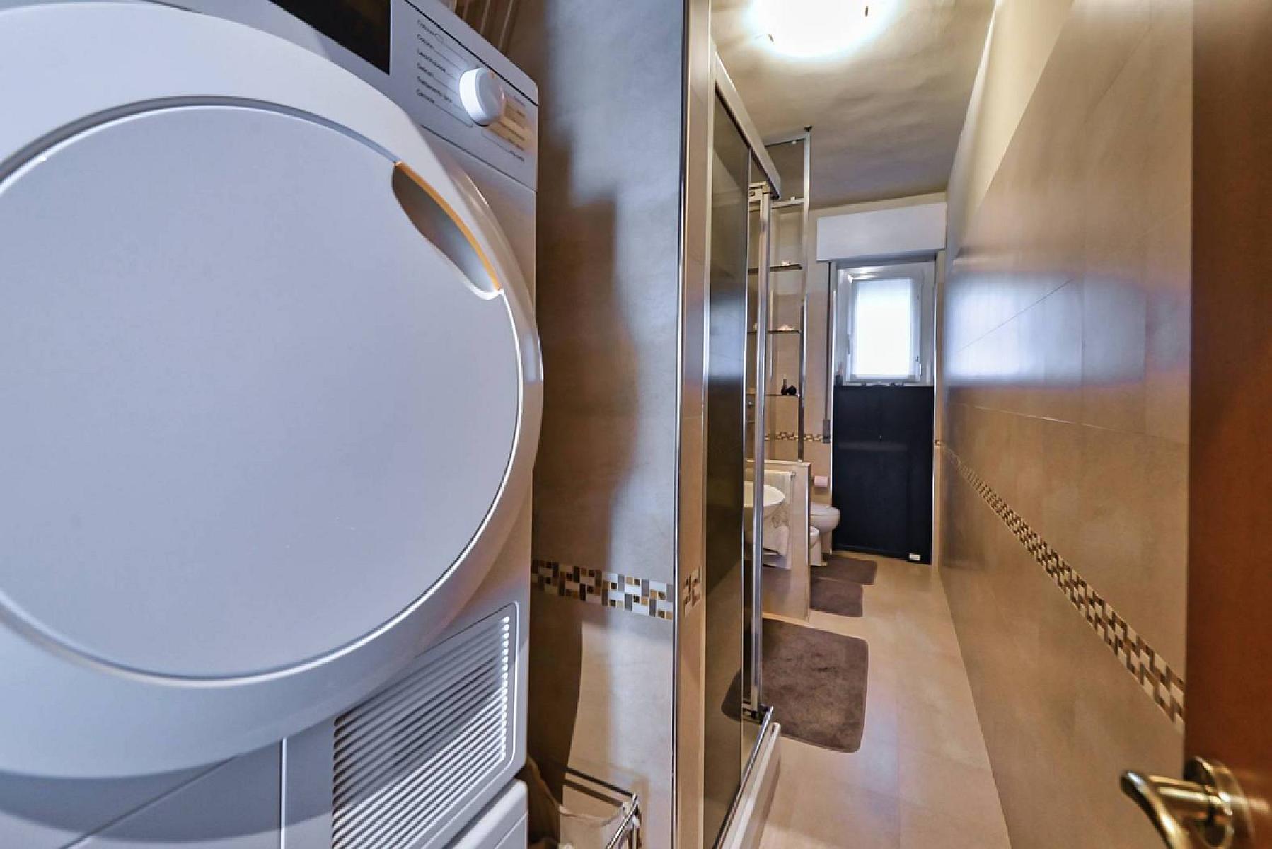 Bagno - Helle Dreizimmerwohnung - Primaticcio, Mailand