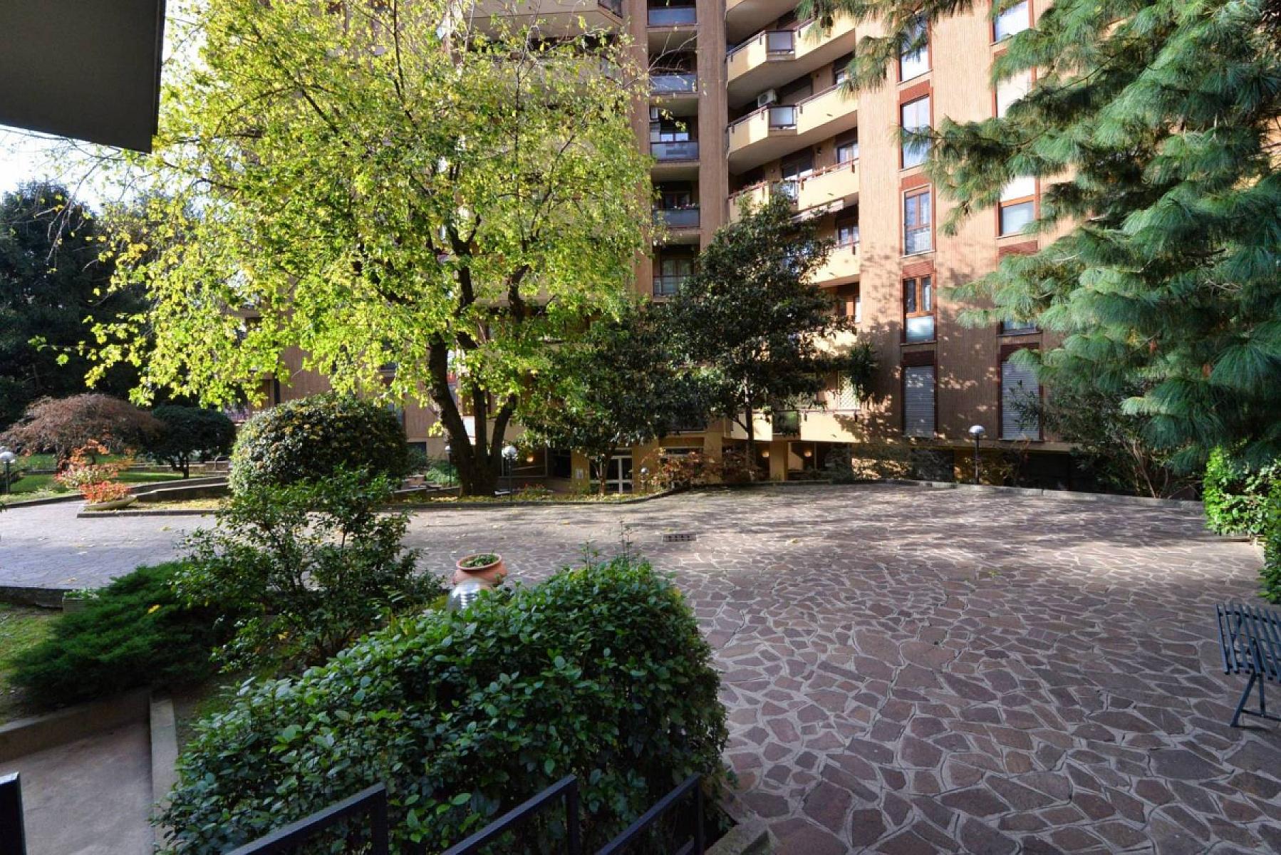 Cortile interno - Helle Dreizimmerwohnung - Primaticcio, Mailand