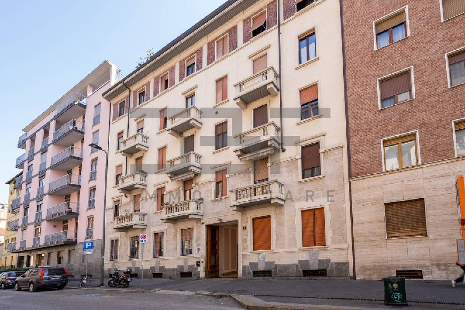 Facciata - Loft Arredato - Via Zuretti 8 – Milano