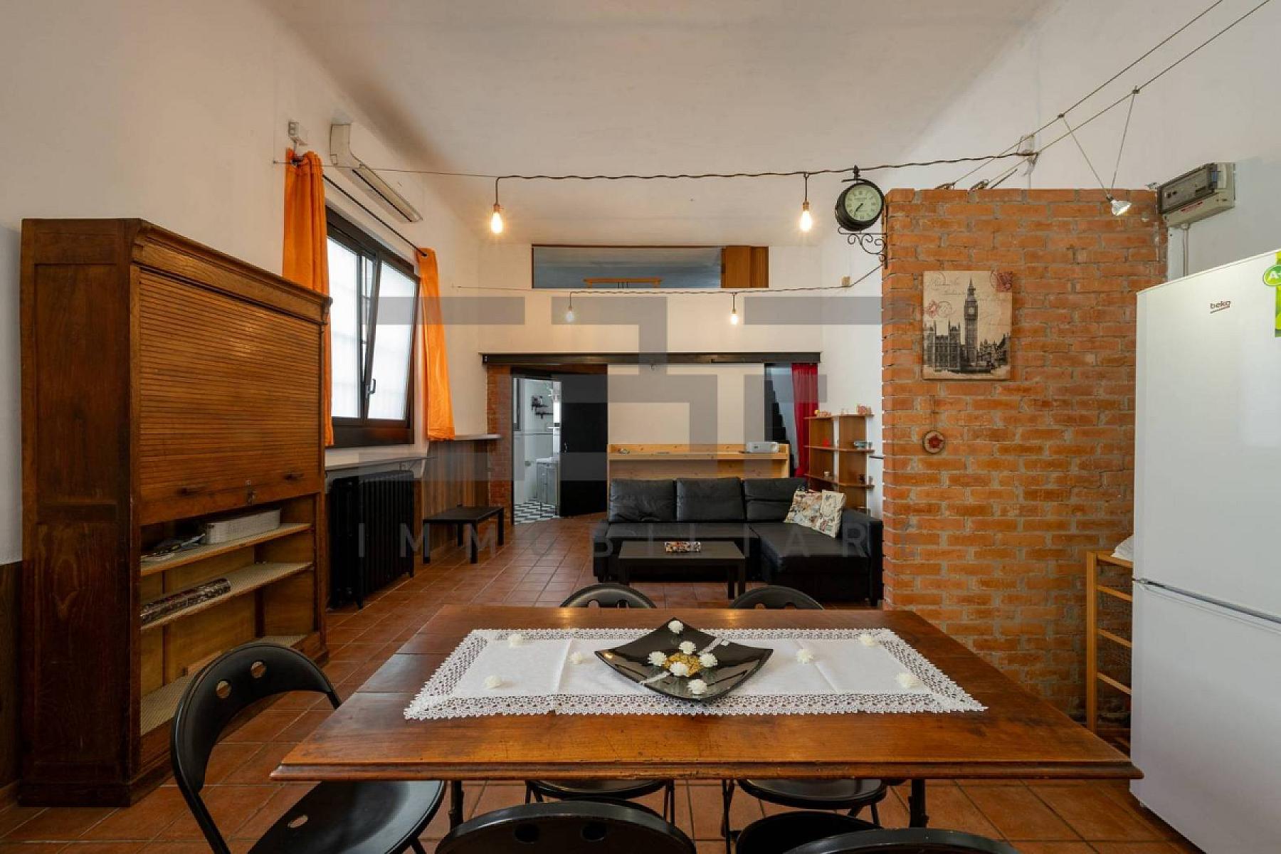 Salone - Loft Arredato - Via Zuretti 8 – Milano
