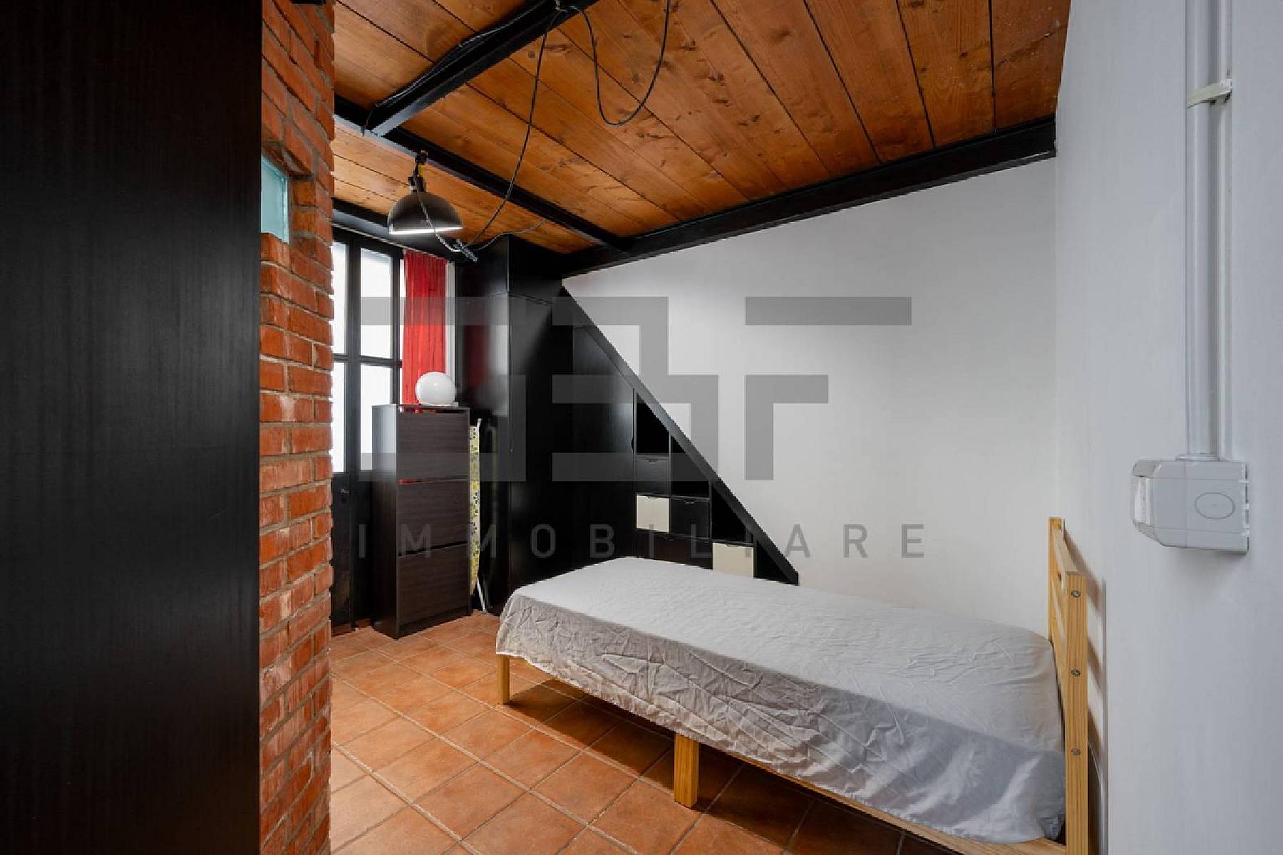 Camera da letto - Loft Arredato - Via Zuretti 8 – Milano