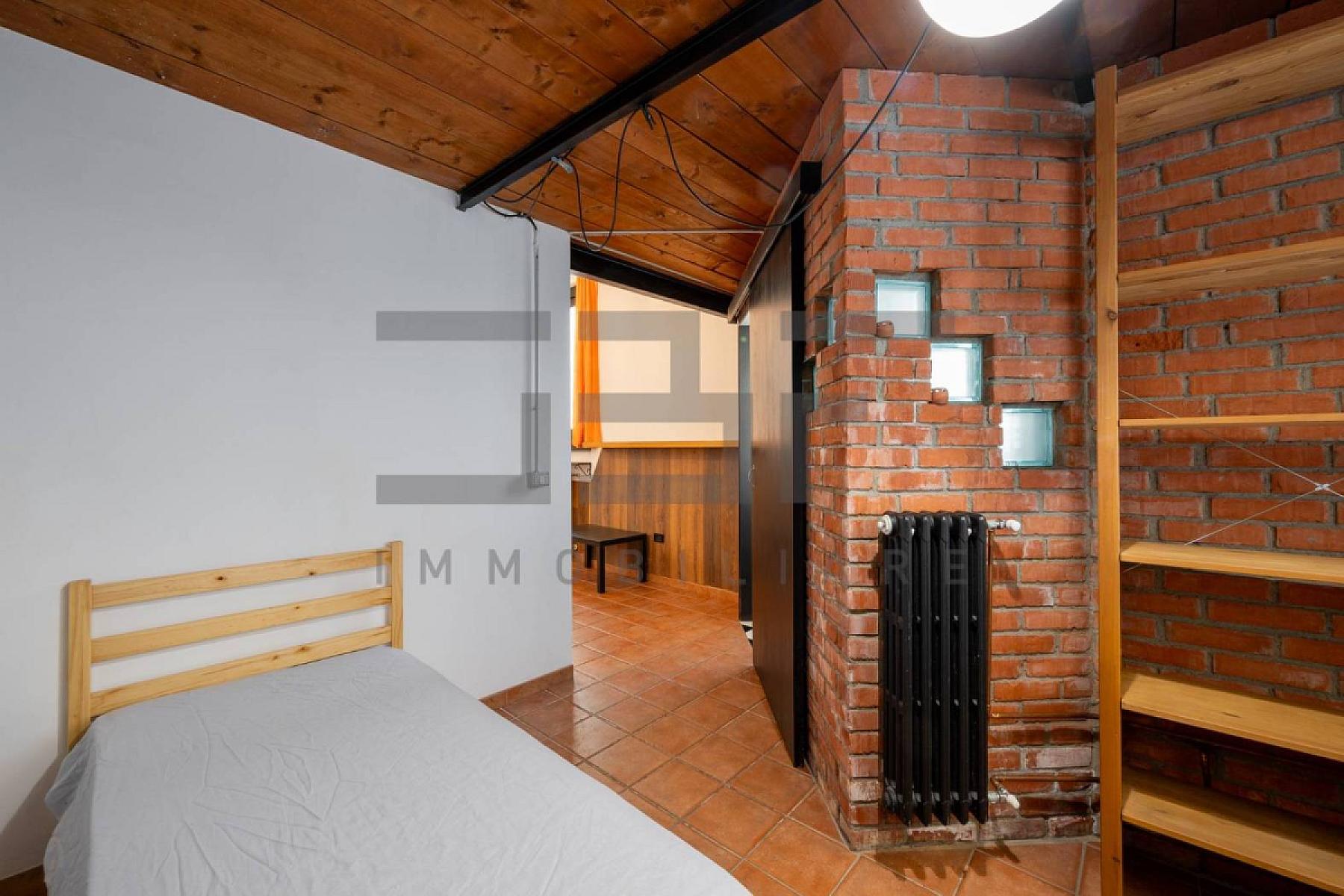 Camera da letto - Loft Arredato - Via Zuretti 8 – Milano