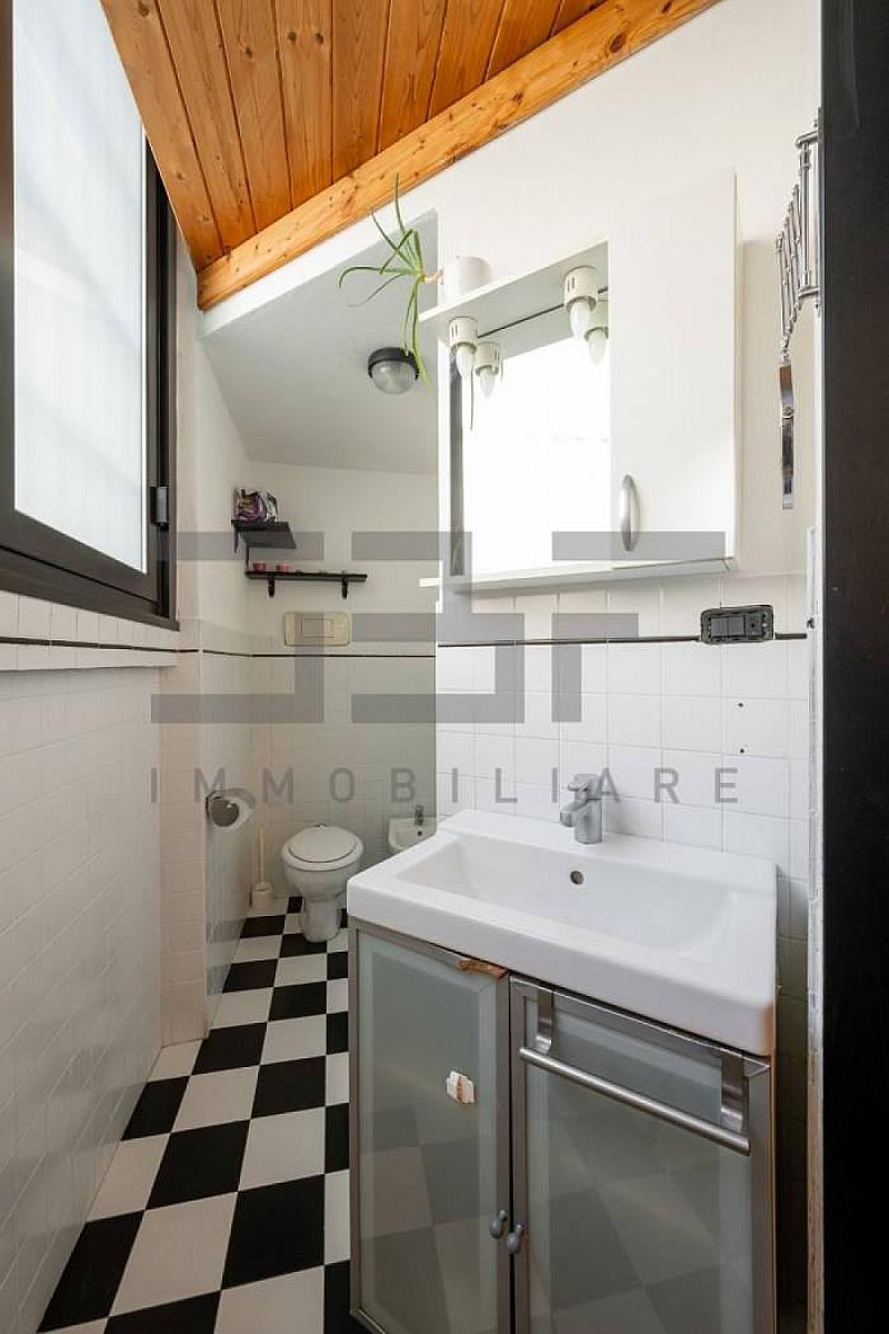 Bagno - Loft Arredato - Via Zuretti 8 – Milano