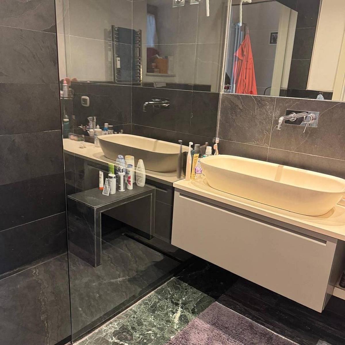 Bagno - Plurilocale Con Balconi - Via Leone Iv, Roma