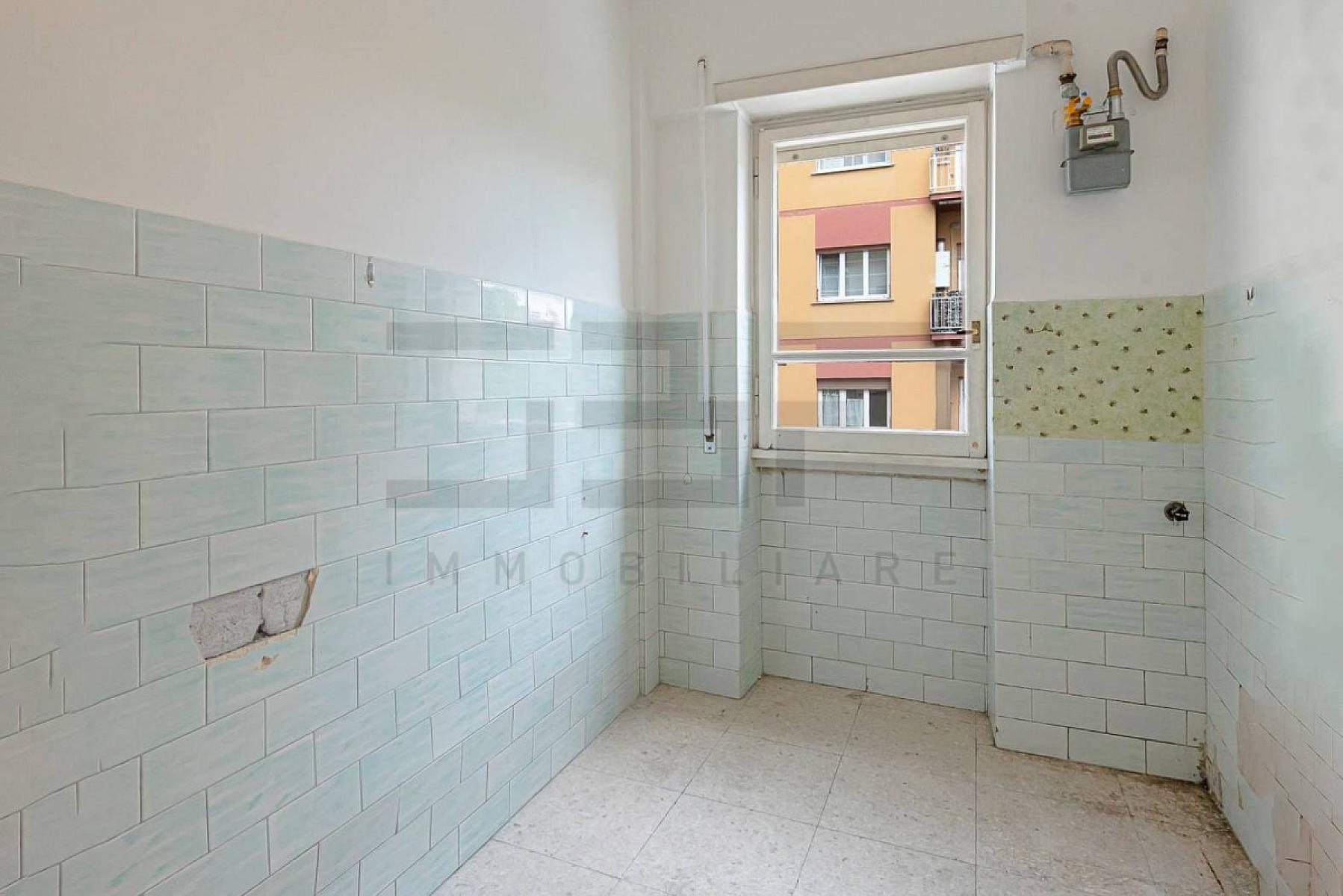 Cucina - Appartamento In Affitto A Roma