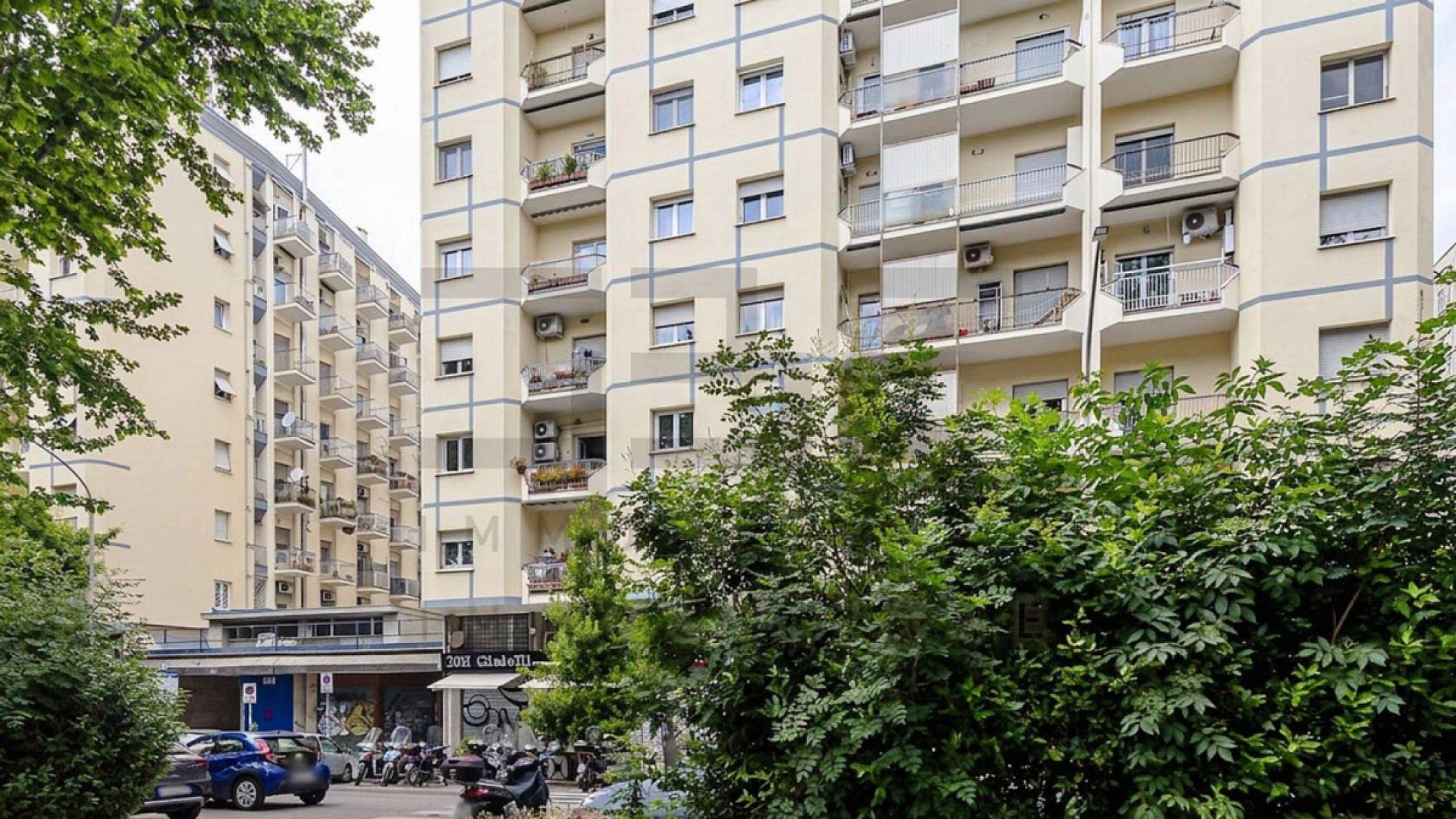 Facciata - Appartamento In Affitto A Roma