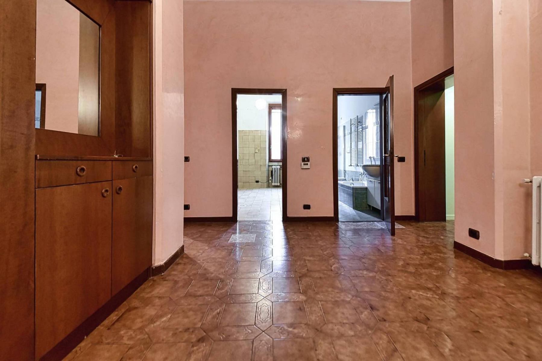 Ingresso - Trilocale - Via Guglielmo Silva N. 39, Milano