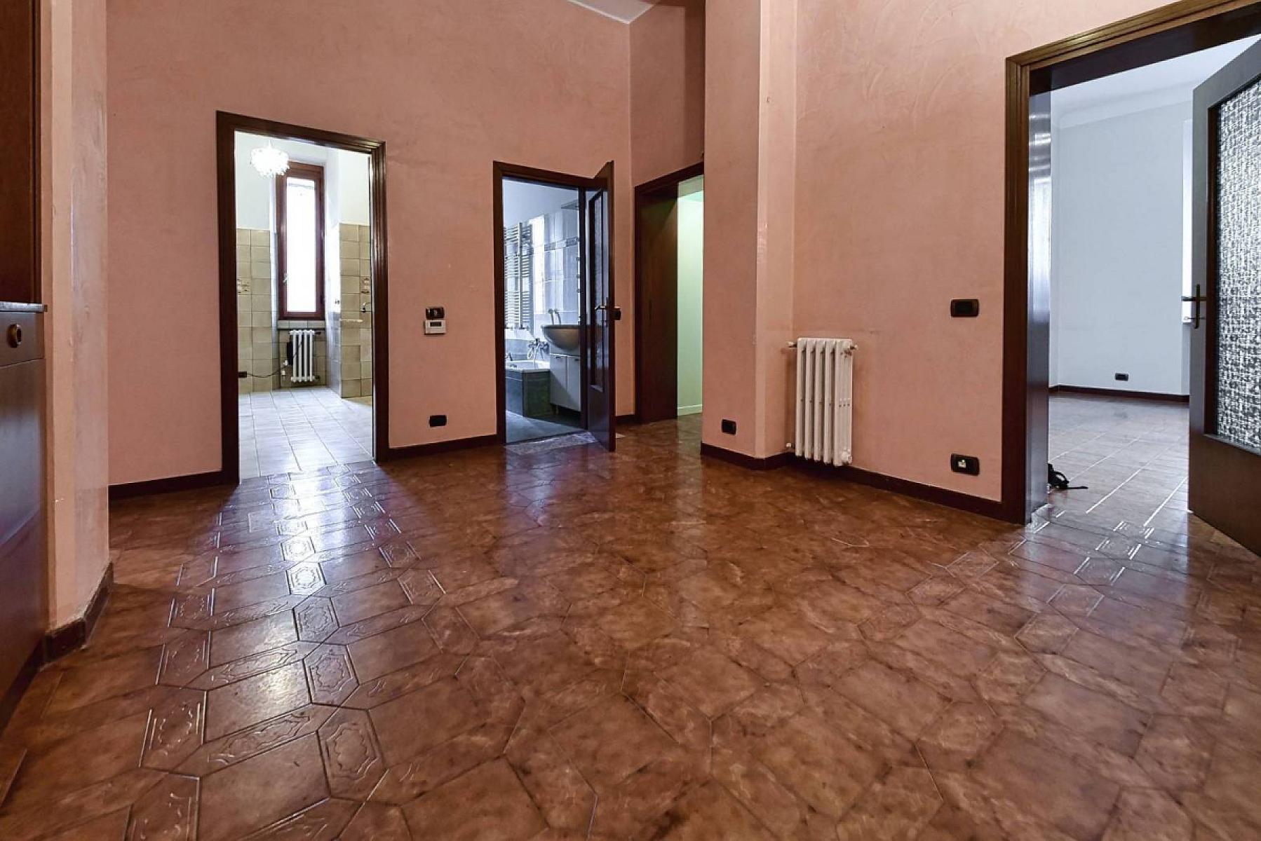 Ingresso - Trilocale - Via Guglielmo Silva N. 39, Milano
