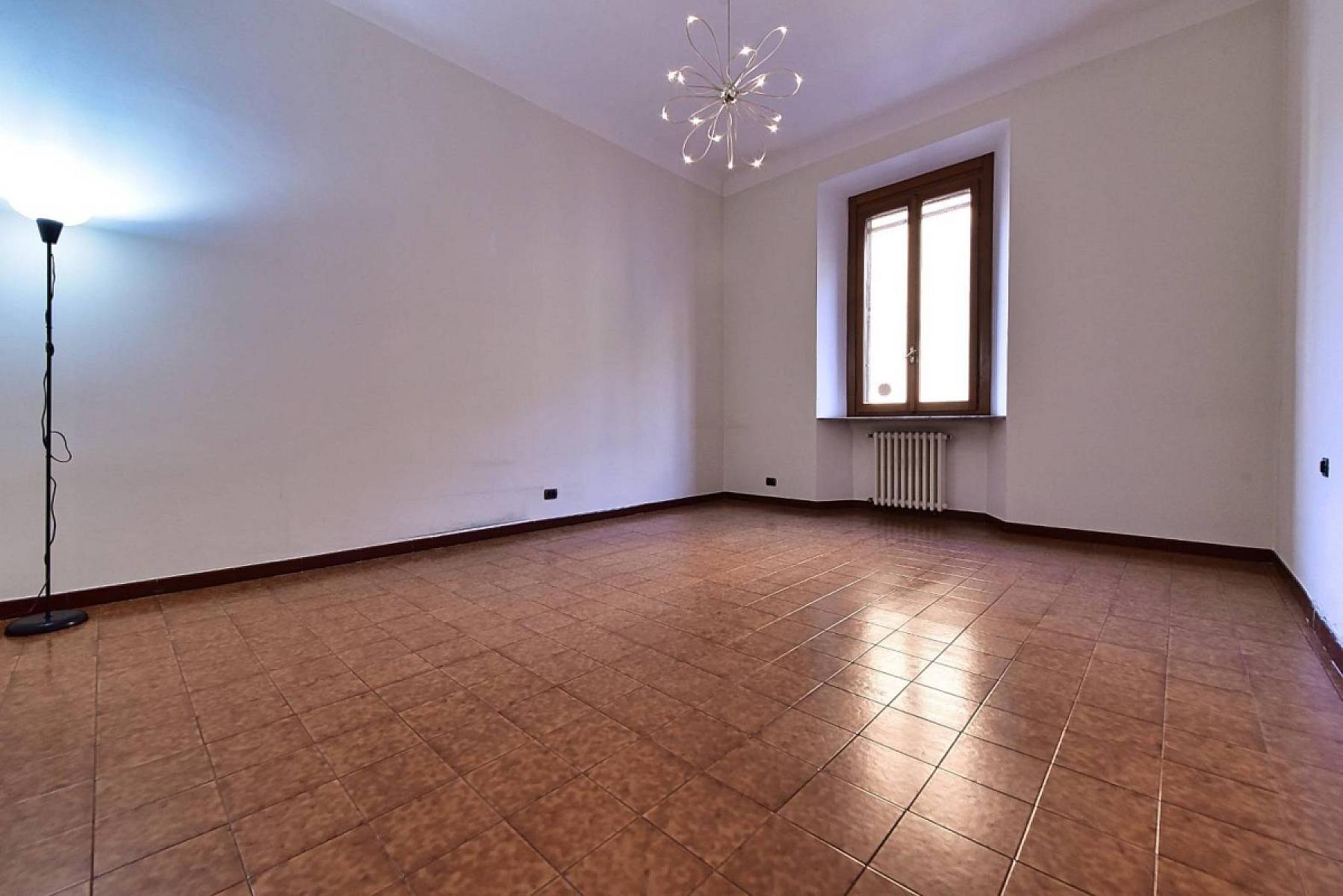 Salone - Trilocale - Via Guglielmo Silva N. 39, Milano