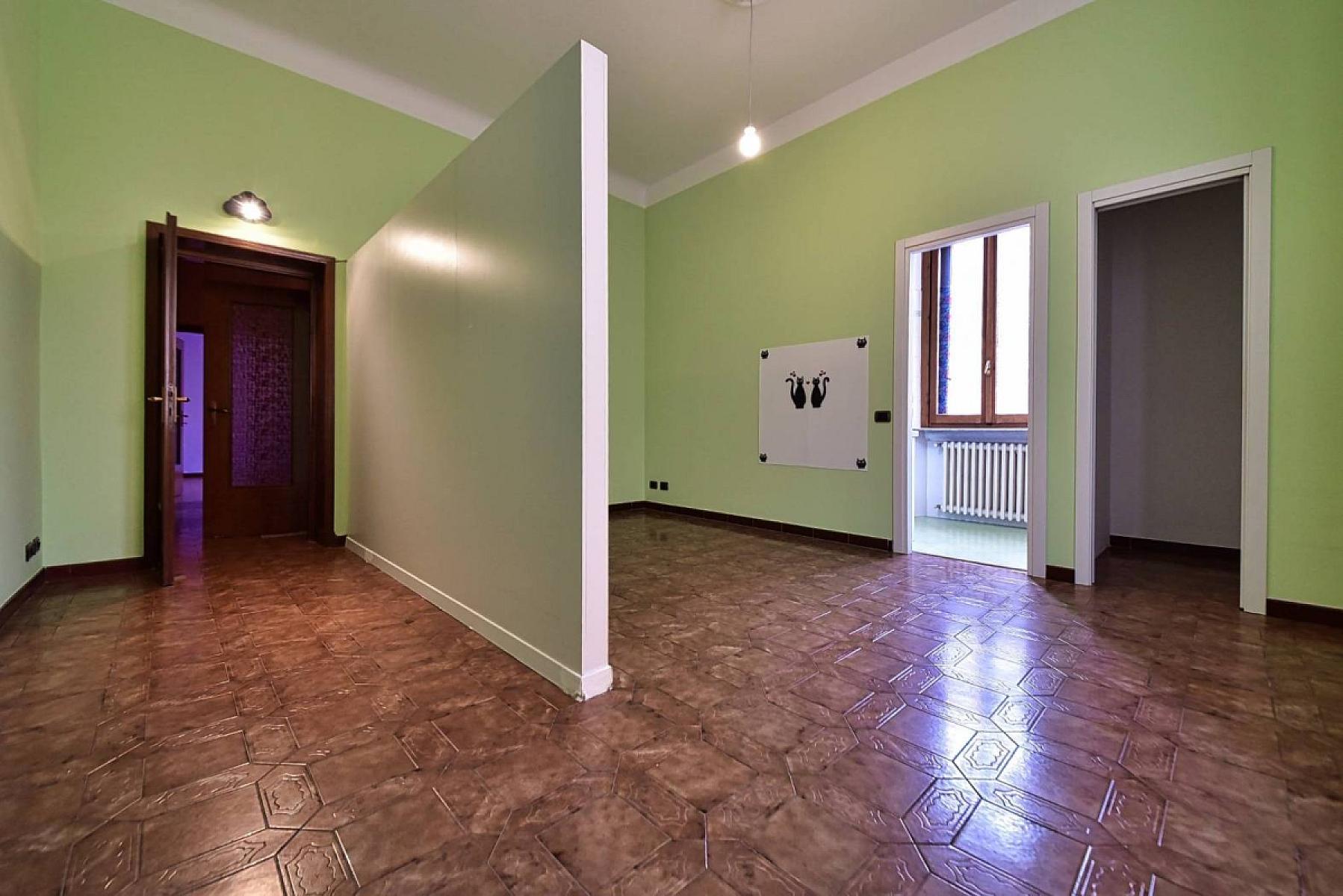 Cameretta - Trilocale - Via Guglielmo Silva N. 39, Milano