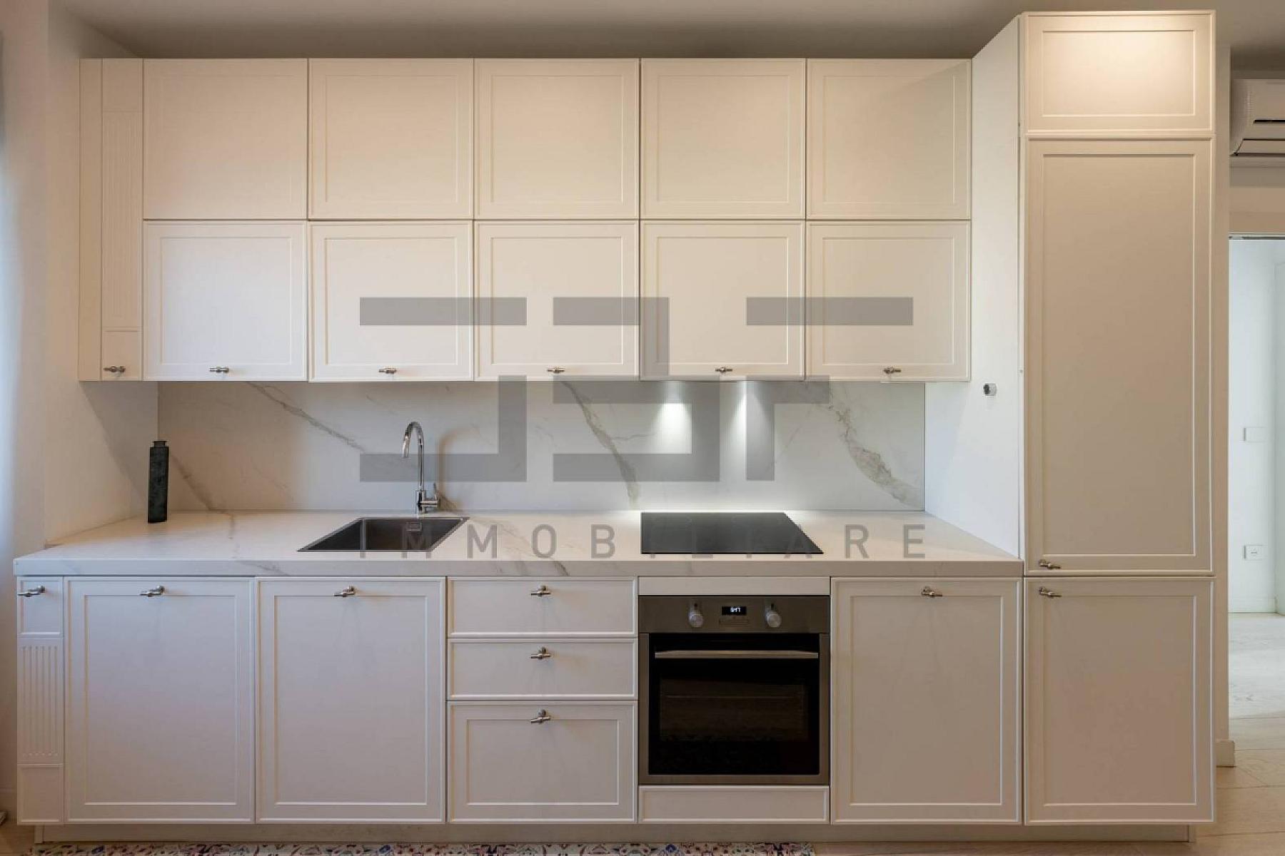 Cucina - Trilocale Ristrutturato - Via Torino 68, Milano