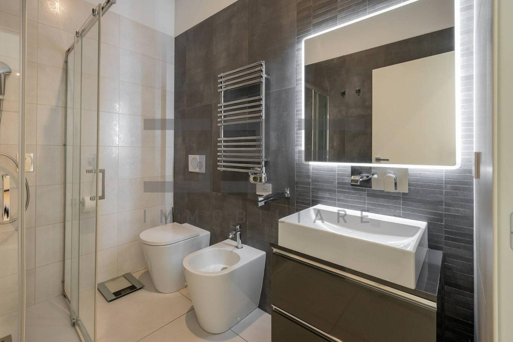 Bagno - Trilocale Ristrutturato - Via Torino 68, Milano