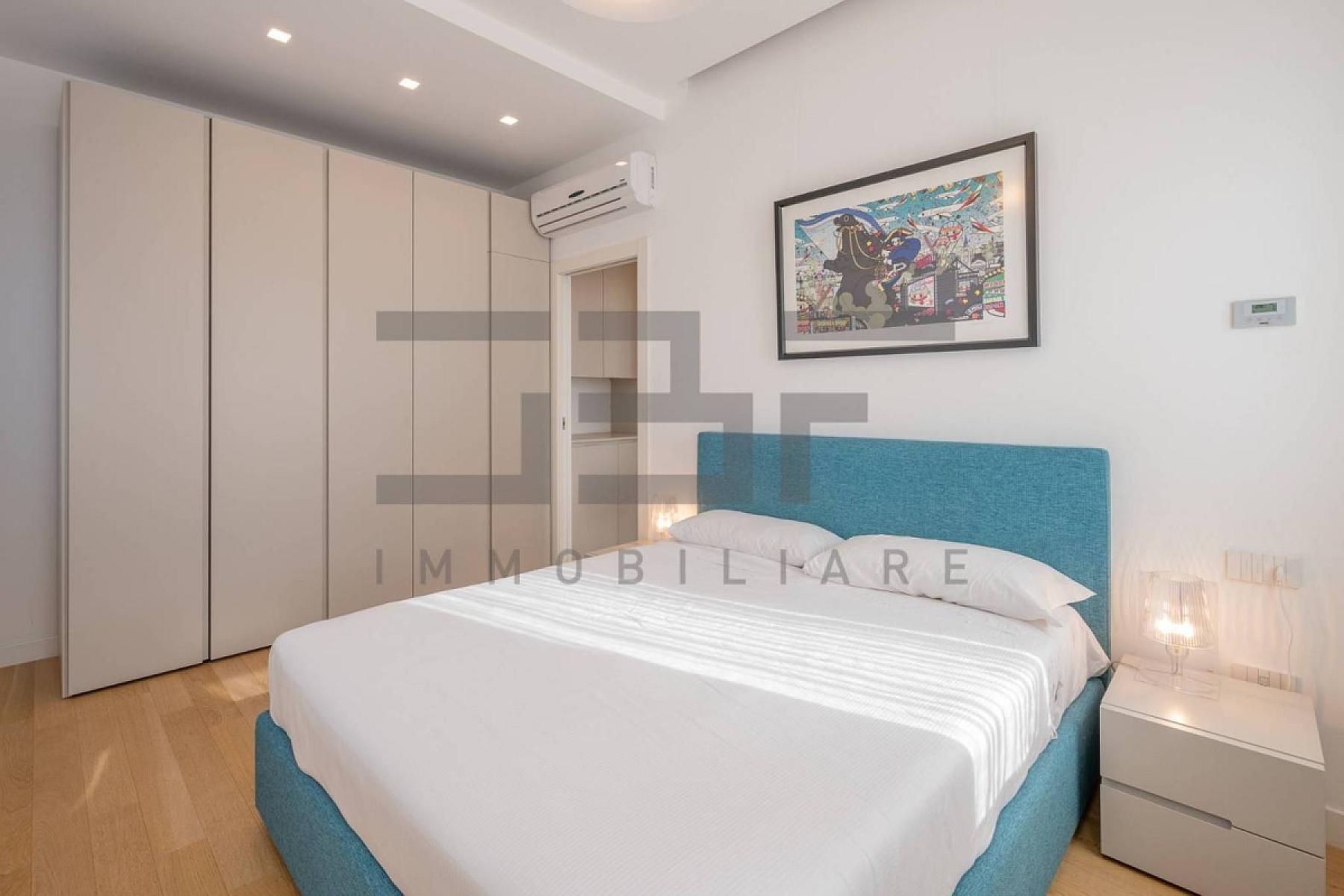 Camera da letto - Appartamento Ristrutturato E Arredato -Via Torino 68, Milano