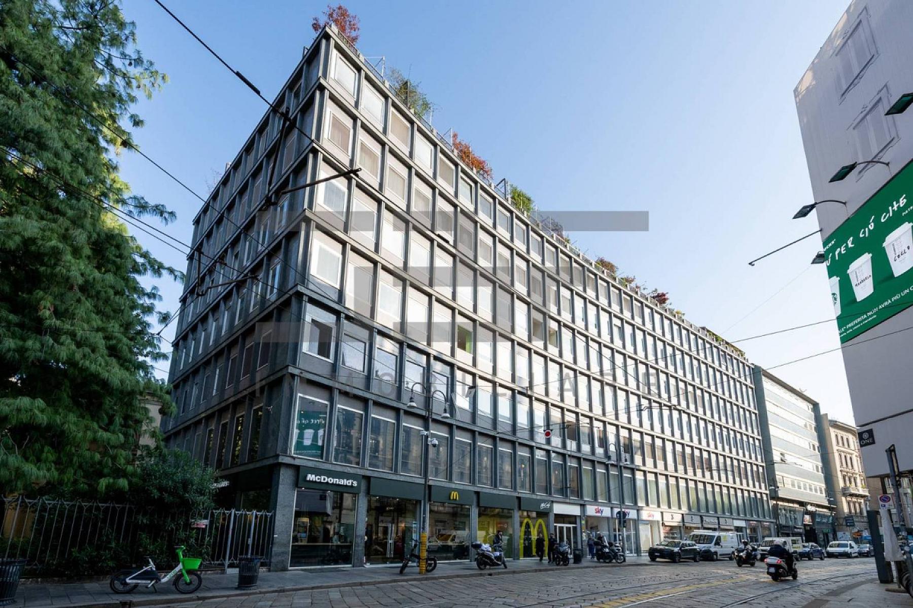 Facciata - Appartamento Ristrutturato E Arredato -Via Torino 68, Milano