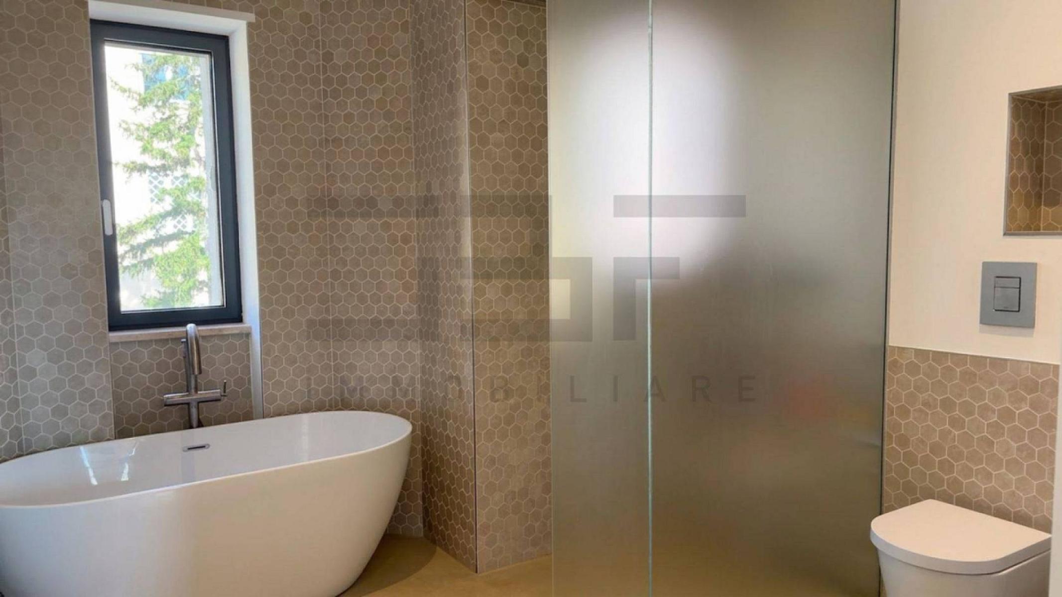 Bagno - Appartamento In Vendita A Roma, Monteverde