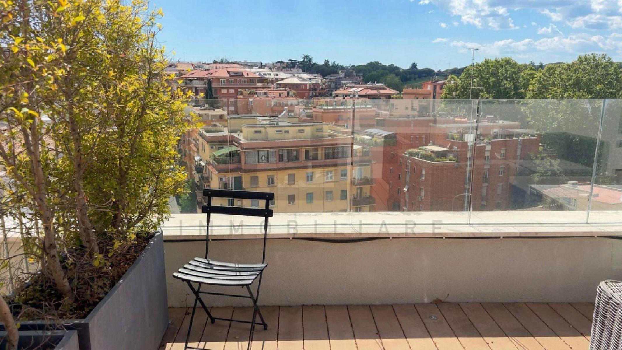 Terrazzo - Appartamento In Vendita A Roma, Monteverde
