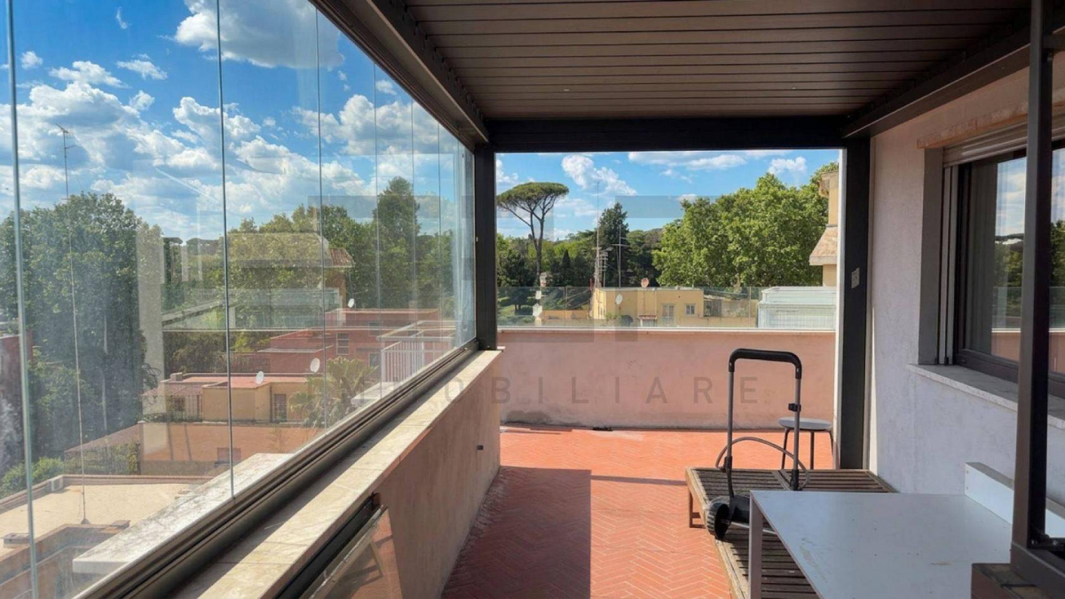 Veranda - Appartamento In Vendita A Roma, Monteverde