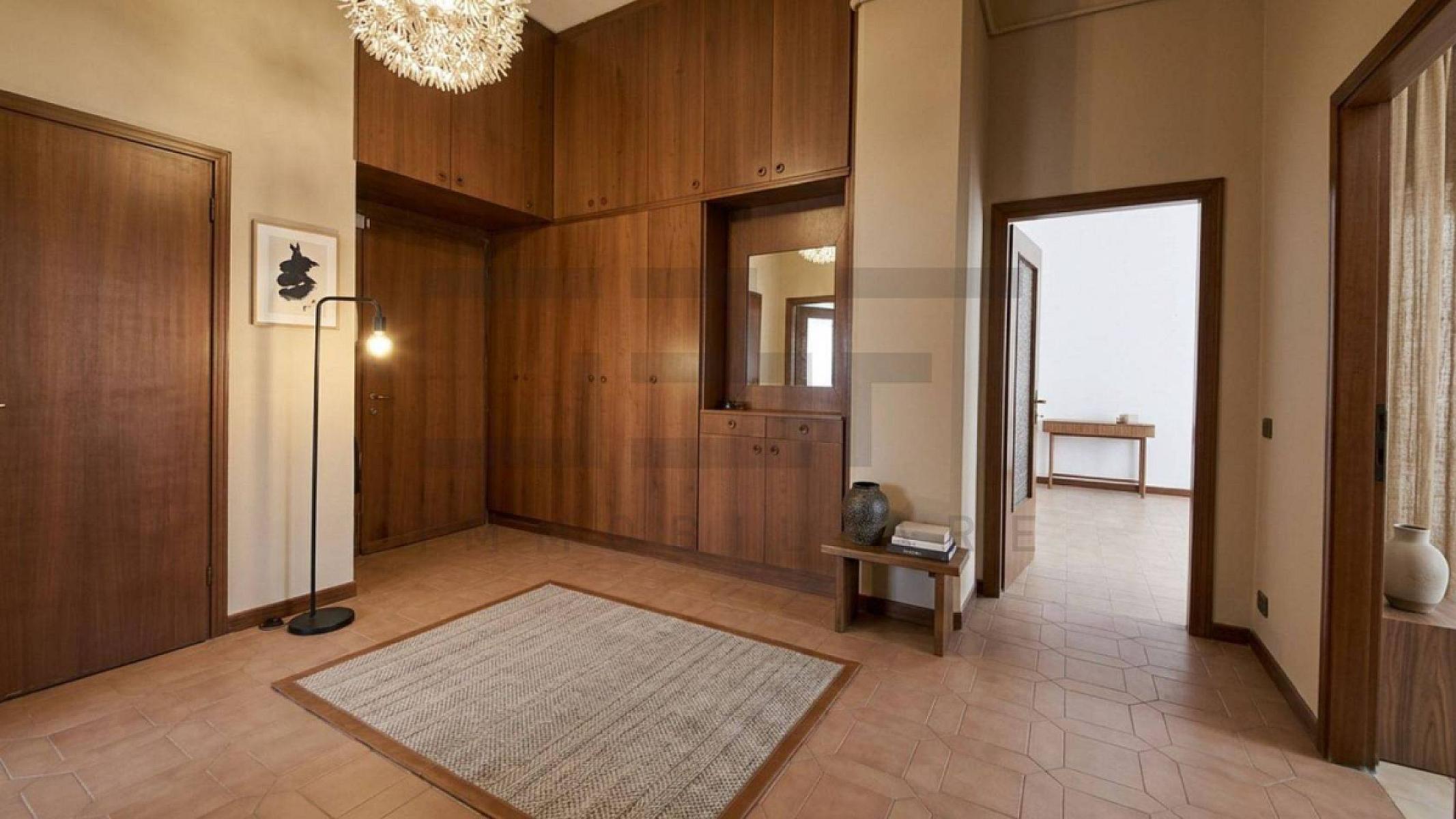 Ingresso - Appartamento In Vendita A Milano, Fiera