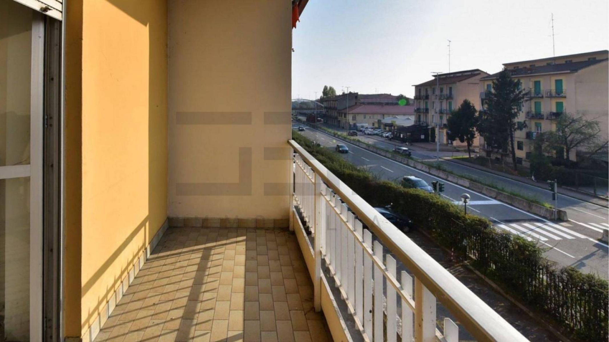 Terrazzo - Wohnung zu verkaufen in Opera, Noverasco