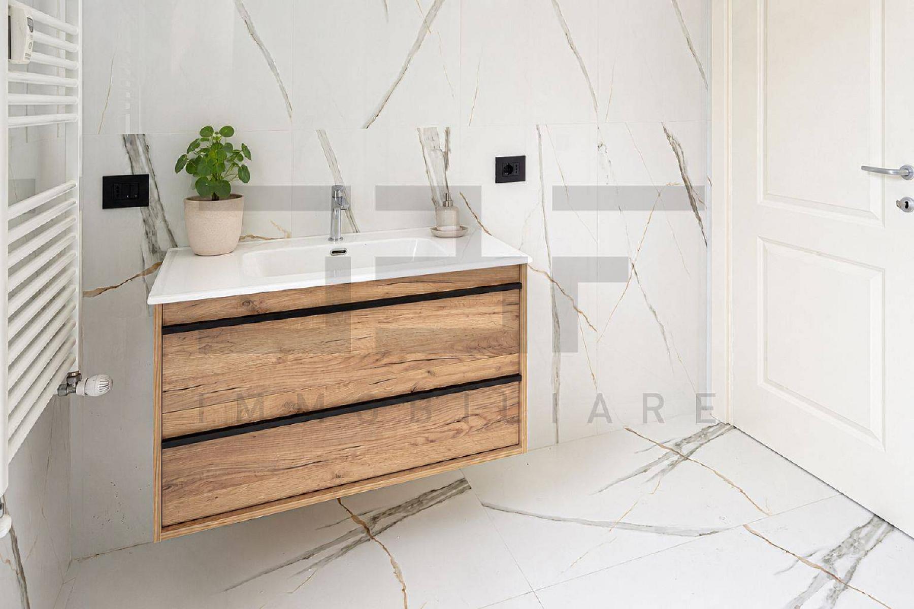 Bagno - Appartamento In Vendita A Roma, Aurelio