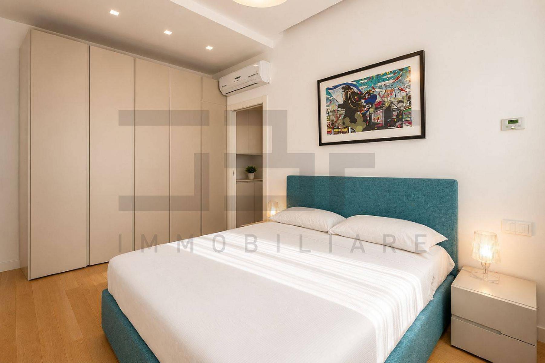 Camera da letto - Appartamento In Vendita A Milano