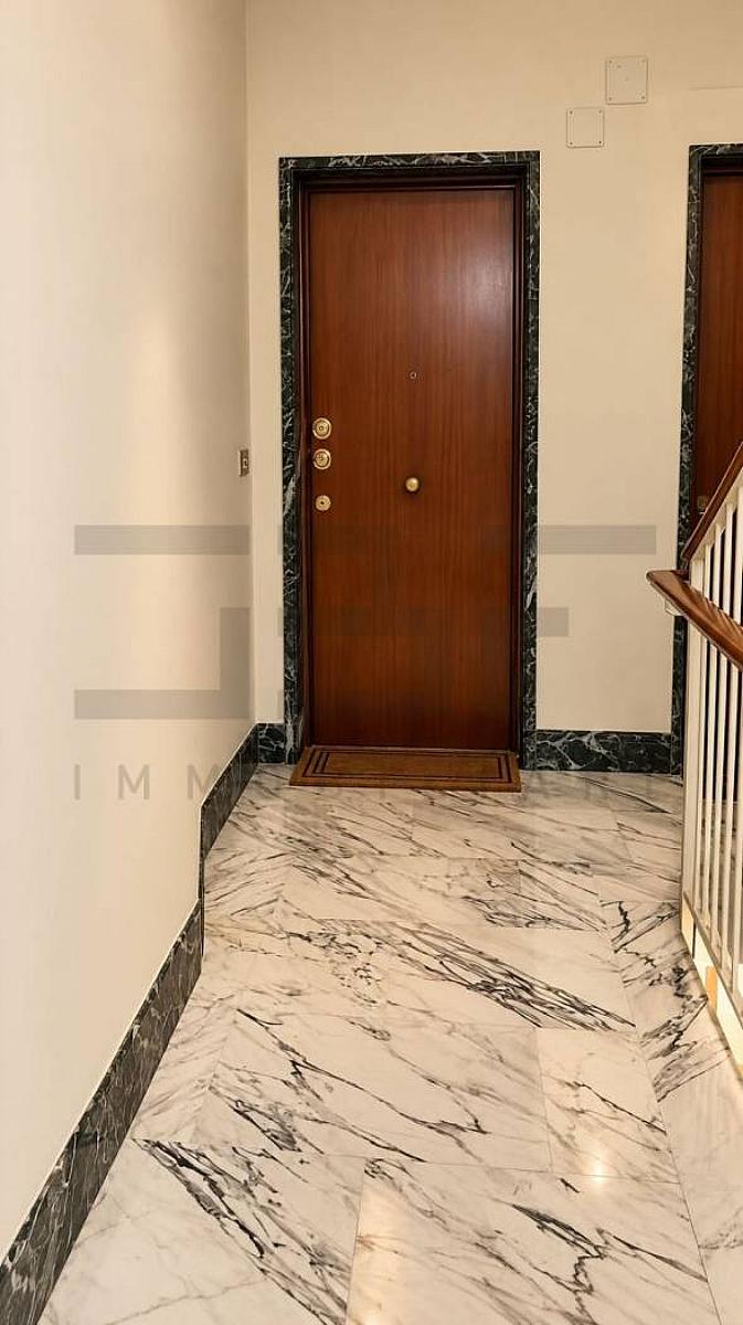 Interno palazzo - Appartamento In Affitto In Via Riccardo Zandonai, 41